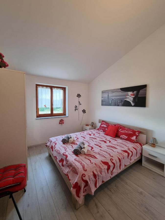 Apartments Jana ウマグ エクステリア 写真